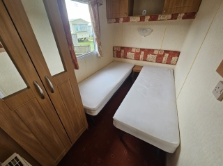 Used Abi Discovery 2005 8