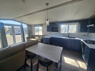 New VICTORY RIVERWOOD LODGE 2023 * FREE 2026 SITE FEES * 3