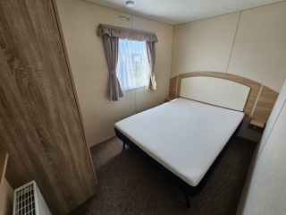 Used ABI VISTA INCLUDING DECKING 2012 9