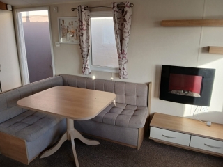 Used Willerby Seasons 2019 4