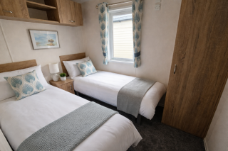 New LOVE ROYALE 2025 2