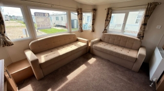 Used Sited Delta Sapphire Sited on Golden Palm 2016 3