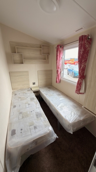 Used Willerby Lymington - 4 Bedrooms 2017 8