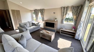 New Willerby Clearwater Lodge FREE SITE FEES 2024 4