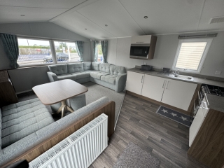 Used Willerby Seasons 2021 1