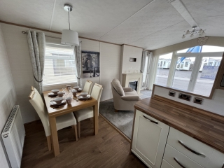 Used Carnaby Seranade Lodge 2015 4