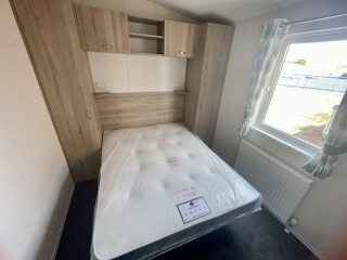 New Love Royal 2025 6