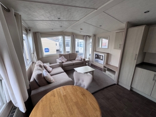 Used Victory Vision 2015 1