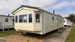 Used Sited Delta Sapphire Sited on Golden Palm 2016 0
