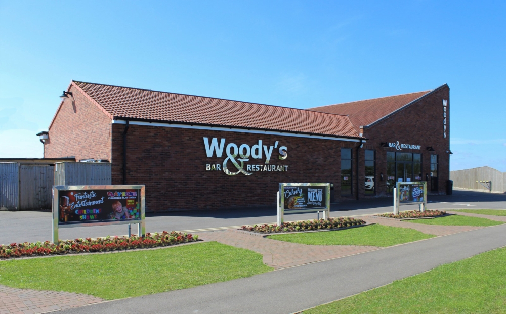 Woody's Bar & Restaurant - Ingoldmells